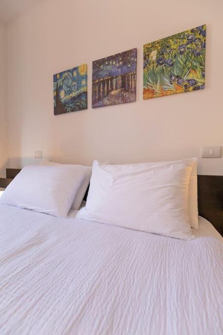 Residenza Sirtori Free Parking Apartment Verona Bagian luar foto