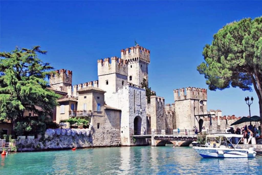 Residenza Sirtori Free Parking Apartment Verona Bagian luar foto