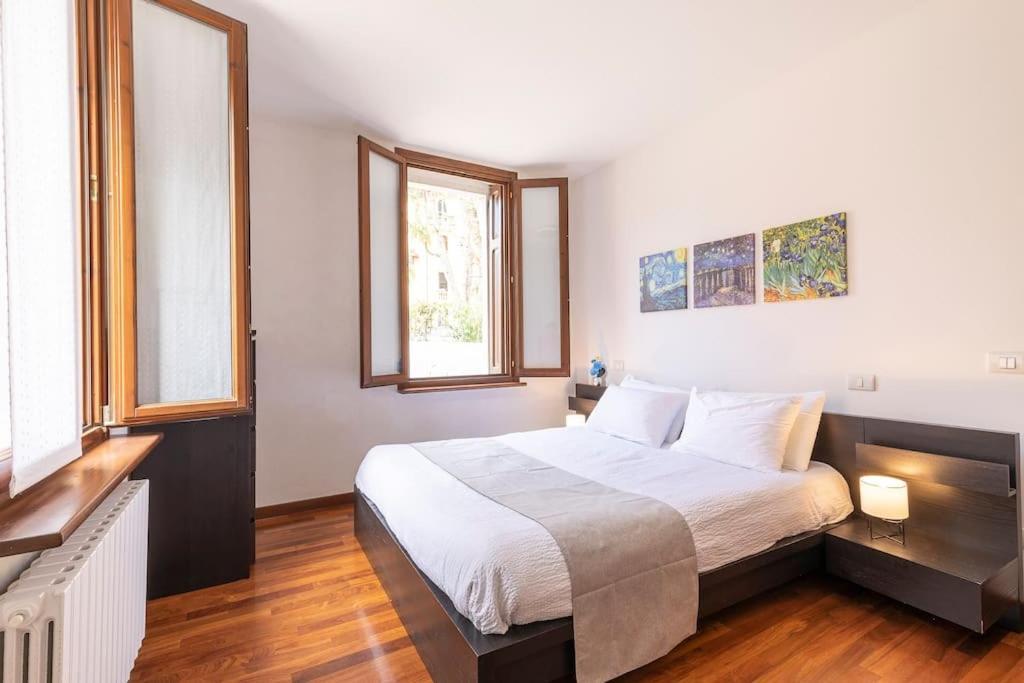Residenza Sirtori Free Parking Apartment Verona Bagian luar foto